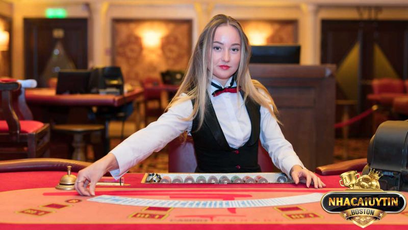 Dealer là gì? Vai trò và kỹ năng cần thiết trong casino Dealer là gì? Vai trò và kỹ năng cần thiết trong casino